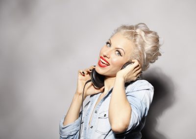 amna onorariu- eveniment- show- concert- nunta- corporate-revelion